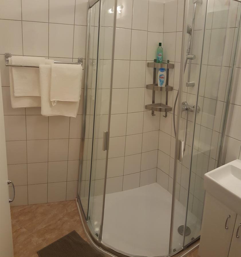 Authentic Akacfa Apartment Budapest Exterior foto