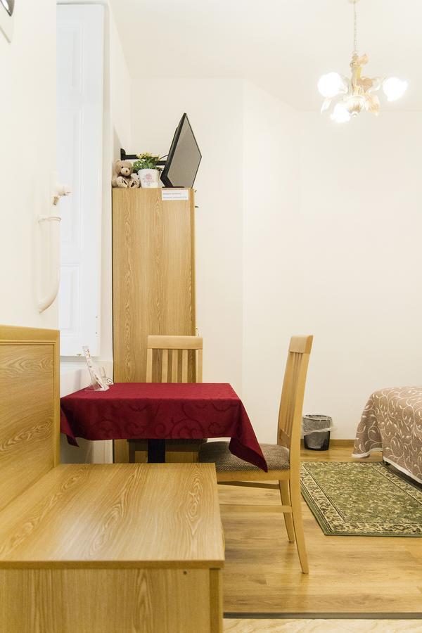 Authentic Akacfa Apartment Budapest Exterior foto