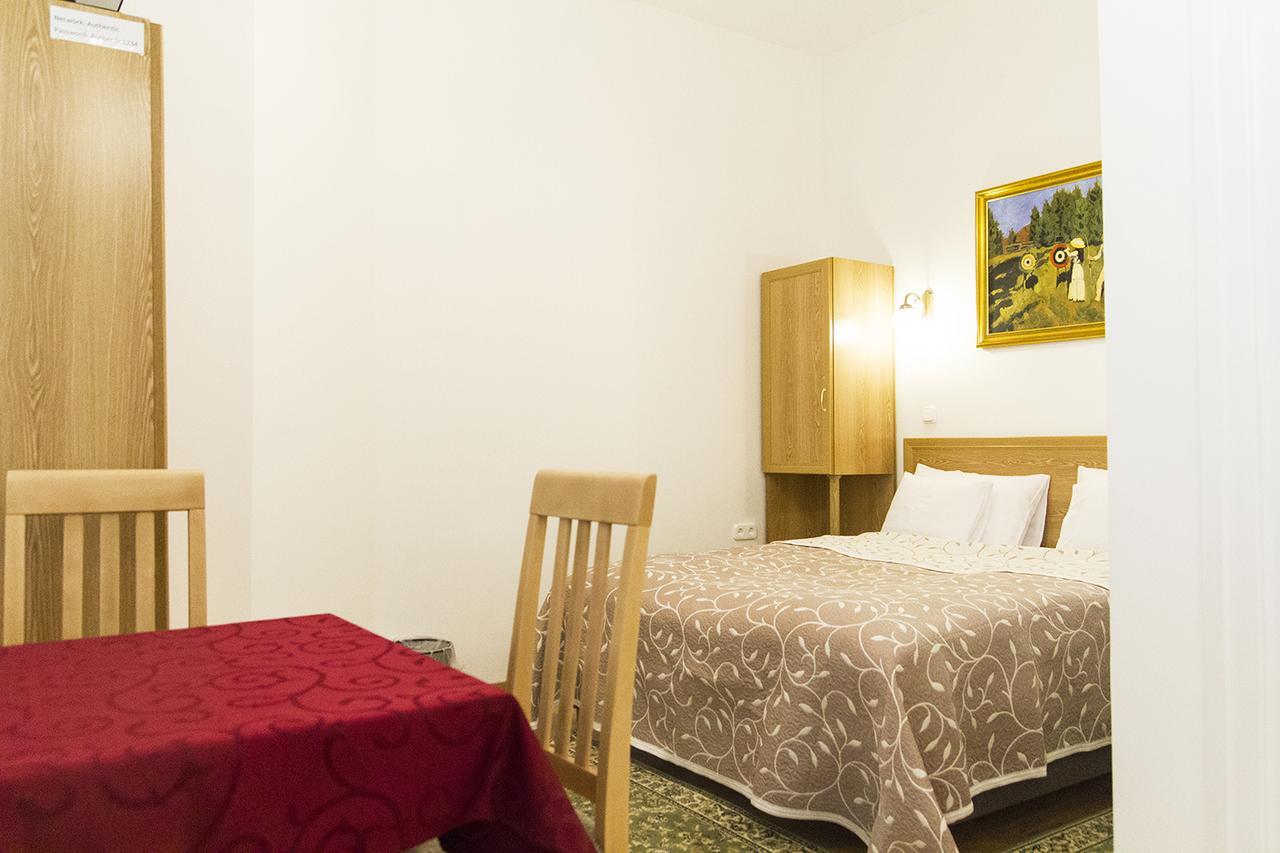 Authentic Akacfa Apartment Budapest Exterior foto